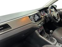 Used VW Polo SE 95 HP (69 kW) 2018 Blue Hatchback