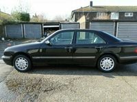 Used Mercedes E200 Classic 2001 Sedan