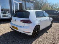 Used VW Golf VII GTD 184 HP (135 kW) 2017 White Hatchback