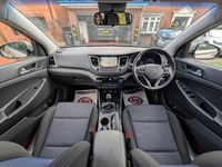 Used Hyundai Tucson SE 116 HP (85 kW) 2015 White sand SUV