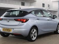 Used Vauxhall Astra SRi 150 HP (110 kW) 2019 Silver Hatchback