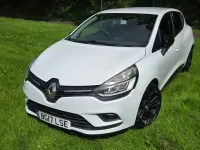 Used Renault Clio Dynamique 90 HP (66 kW) 2017 White Hatchback
