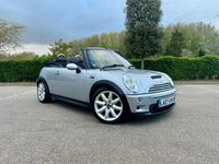 Begagnad Mini Cooper S Cabriolet 2007 Silver Cab