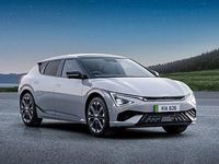 Used Kia Stonic GT-Line S 2024 White SUV