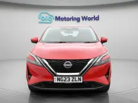 Used Nissan Qashqai Acenta Premium 140 HP (102 kW) 2023 Red SUV