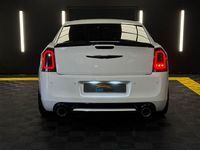 Used Chrysler 300C Limited 2013 White Sedan
