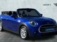 Używany Mini Cooper S Classic 189 KM (139 kW) 2019 Niebieski Hatchback