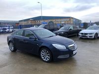 Second-hand Vauxhall Insignia 2011 Albastru Hatchback