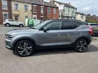 Usado Volvo XC40 2018 Cinzento SUV