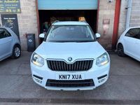 Used Skoda Yeti SE 110 HP (80 kW) 2017 White SUV