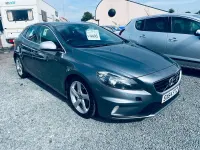 Used Volvo V40 R-Design 115 HP (84 kW) 2014 Grey Hatchback