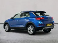 Used VW T-Roc Life 110 HP (80 kW) 2023 Blue SUV