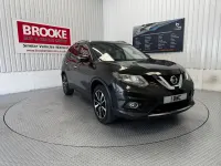 Used Nissan X-Trail S 130 HP (95 kW) 2016 Green SUV