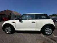 Used Mini ONE Hatch 102 HP (75 kW) 2014 White Hatchback