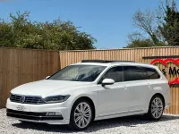 Used VW Passat R-line 220 HP (161 kW) 2017 White Estate