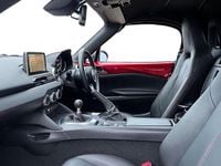 Used Mazda MX5 Inclusive 160 HP (117 kW) 2016 Red Cabriolet