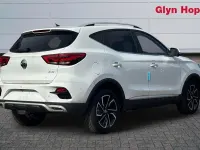 Used MG ZS Exclusive 106 HP (77 kW) 2024 SUV