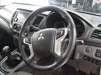 Used Mitsubishi L200 181 HP (133 kW) 2019 White Pickup