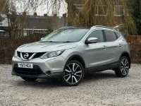 Used Nissan Qashqai Tekna 115 HP (84 kW) 2017 Silver SUV