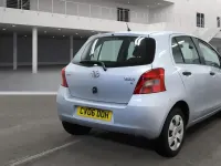 Used Toyota Yaris T2 67 HP (49 kW) 2006 Silver Hatchback