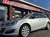 Used Vauxhall Astra Design Edition 110 HP (80 kW) 2015 Silver Estate
