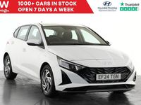 Used Hyundai i20 Advanced 90 HP (66 kW) 2024 White Hatchback