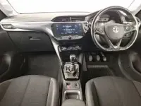 Begagnad Vauxhall Corsa Elite 100 HK (73 kW) 2020 Röd Halvkombi