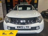 Used Mitsubishi L200 2019 White Pickup