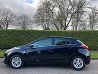 Used Hyundai i30 SE 110 HP (80 kW) 2015 Black Hatchback