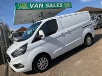 Used Ford Transit Custom Limited 130 HP (95 kW) 2022 White Van