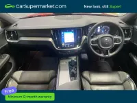 Usado Volvo V60 R-Design 2021 Vermelho Carrinha