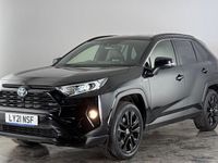 Usado Toyota RAV4 Edition 218 HP (160 kW) 2021 SUV