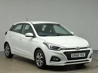 Used Hyundai i20 SE 84 HP (61 kW) 2019 White Hatchback