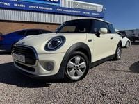 Used Mini Cooper Hatch 2018 Pepper white Hatchback