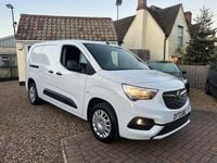 Used Vauxhall Combo Sportive 100 HP (73 kW) 2022 White Van