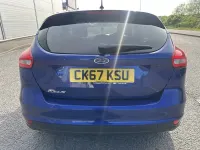 Usado Ford Focus Zetec 2017 Azul Citadino