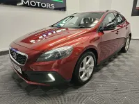Used Volvo V40 2013 Red Hatchback