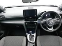 Used Toyota Yaris Hybrid Design 116 HP (85 kW) 2023 Grey Estate