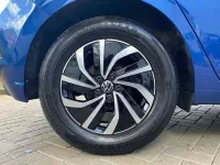 Usado VW Polo Life 80 CV (58 kW) 2023 Azul Utilitario
