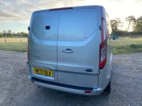 Used Ford Transit Custom Limited 130 HP (95 kW) 2023 Silver Van