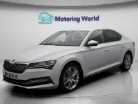 Gebraucht Skoda Superb Dynamic 218 PS (160 kW) 2020 Weiß Kleinwagen