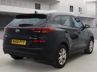 Used Hyundai Tucson SE 132 HP (97 kW) 2019 Black SUV