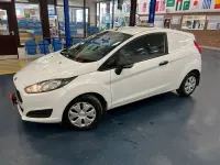 Used Ford Fiesta 95 HP (69 kW) 2017 White Hatchback