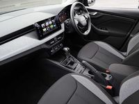 Used Skoda Scala SE 113 HP (83 kW) 2025 Black magic pearl effect Hatchback