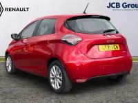 Used Renault Zoe Iconic 100 kW (136 HP) 2021 Red Hatchback
