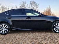 Used Lexus IS300h Luxury Line 223 HP (164 kW) 2017 Black Sedan