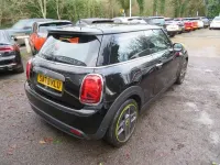 Used Mini Cooper SE Hatch 135 kW (184 HP) 2020 Black Hatchback