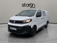 Used Vauxhall Vivaro S 118 HP (86 kW) 2024 White MPV