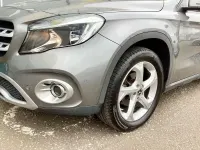 Usado Mercedes GLA200 Executive 156 HP (114 kW) 2018 Cinzento SUV