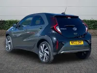 Used Toyota Aygo X 72 HP (52 kW) 2023 Green SUV